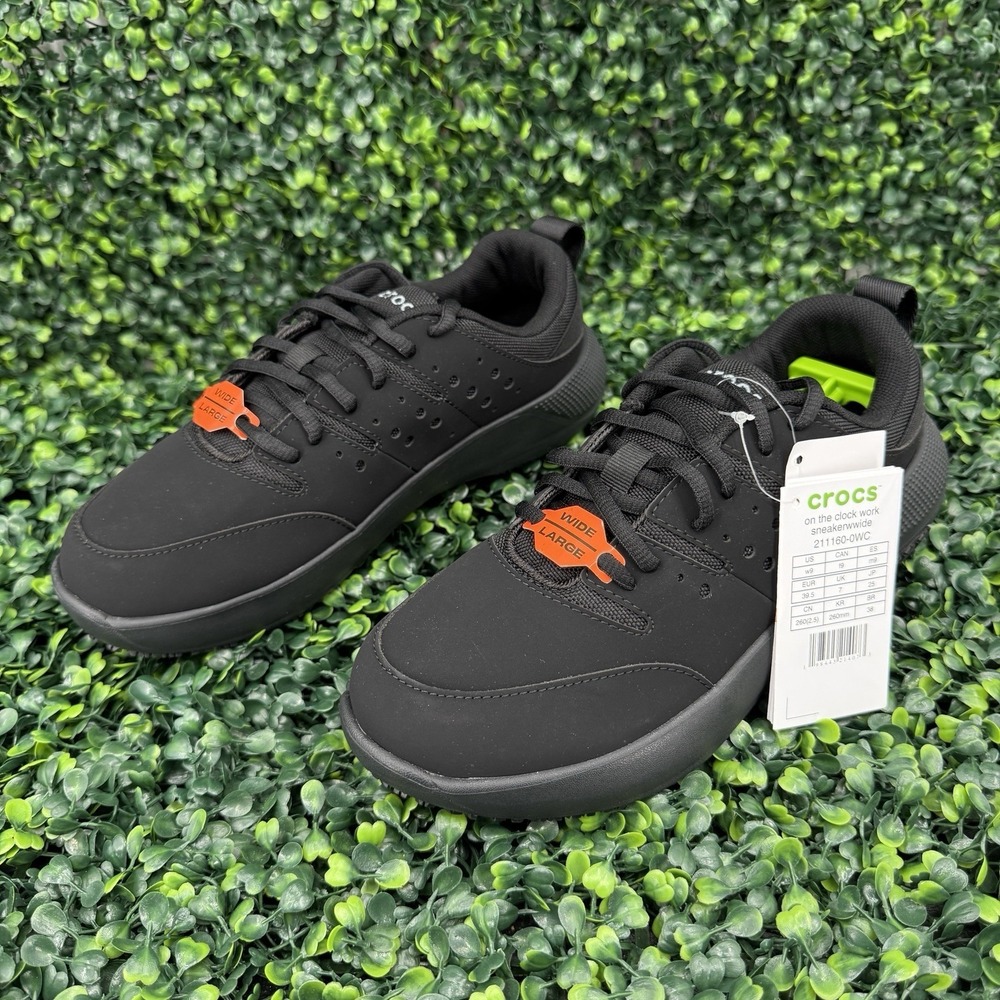 Crocs On The Clock Work Sneakers Womens 9.5 Wide Black Work Shoes Slip Resistant